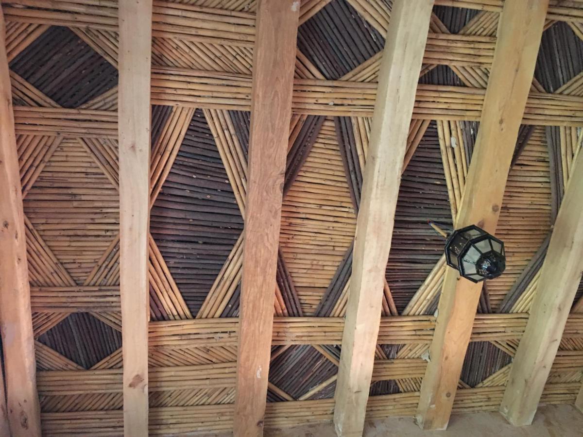 Maison D'Hotes Dar Afra Ait Ziri Dış mekan fotoğraf