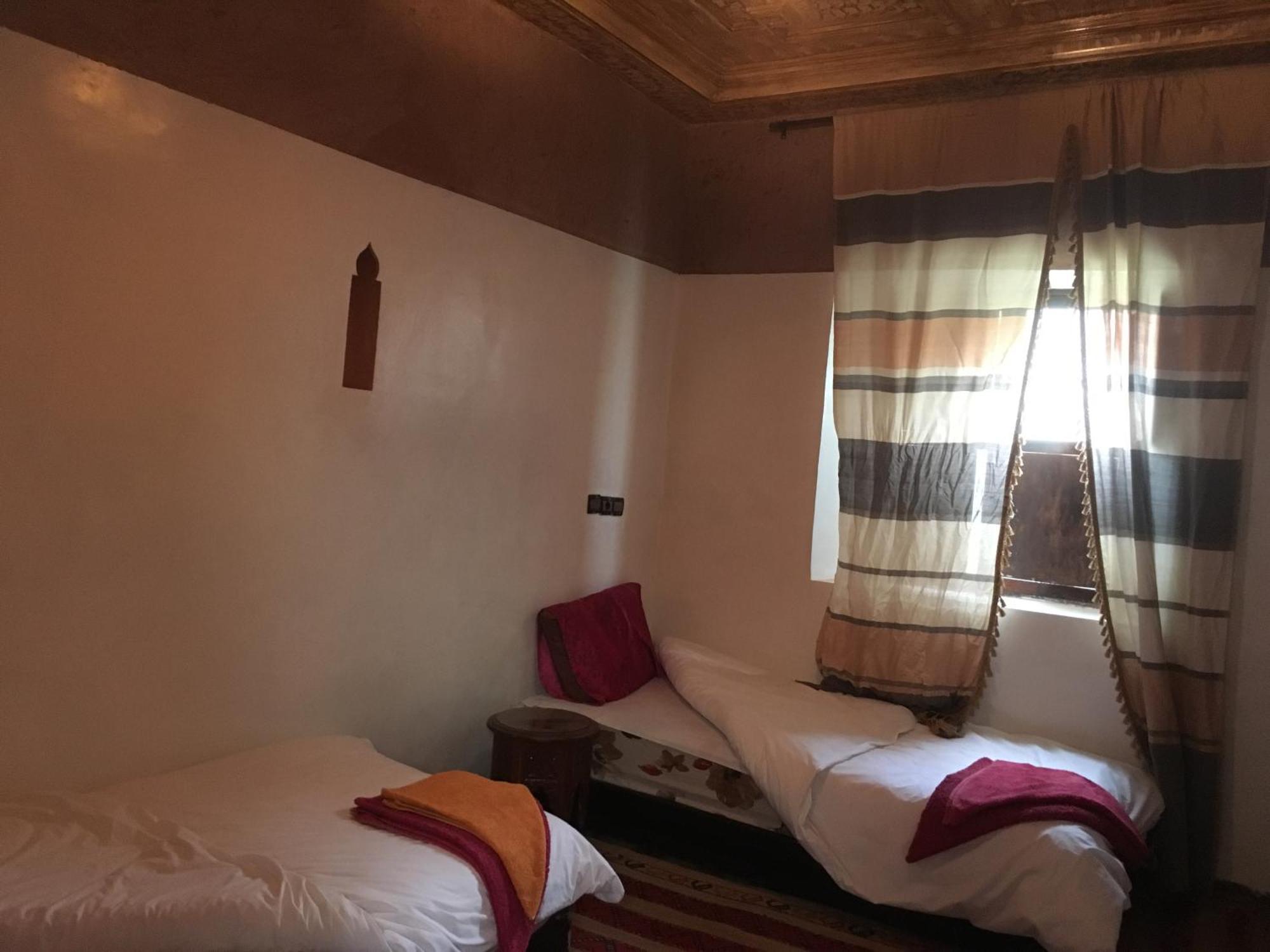 Maison D'Hotes Dar Afra Ait Ziri Dış mekan fotoğraf